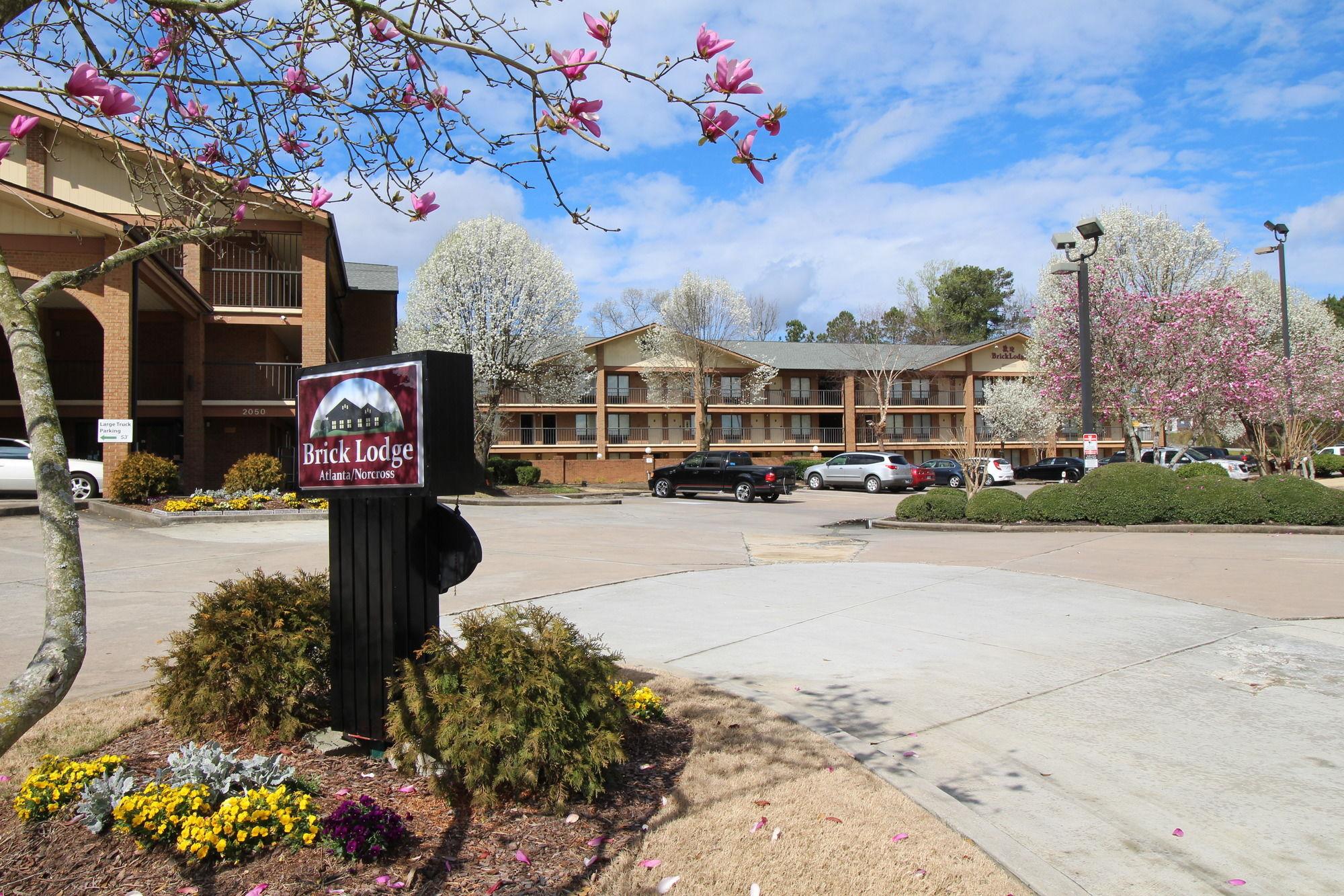 Brick Lodge Atlanta/Norcross Exterior photo